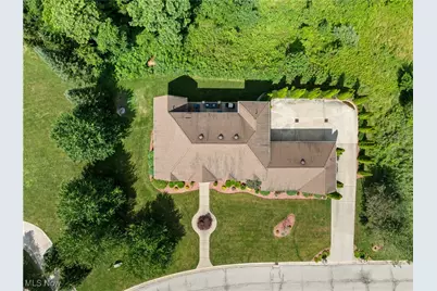 112 Caraplace, Wintersville, OH 43953 - Photo 13