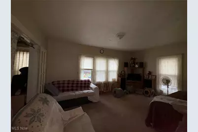 622 Harbor Street, Conneaut, OH 44030 - Photo 5