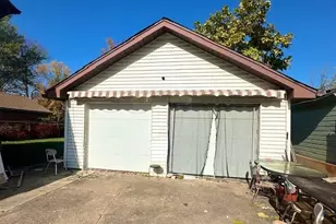 1308 W 21st St, Lorain, OH 44052 - Photo 13