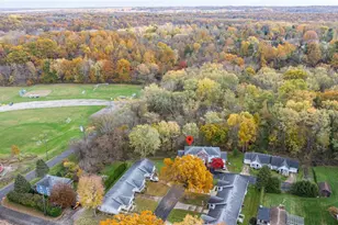 855 Spring St, Conneaut, OH 44030 - Photo 3