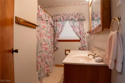 4216 State Road, Akron, OH 44319 - Photo 17