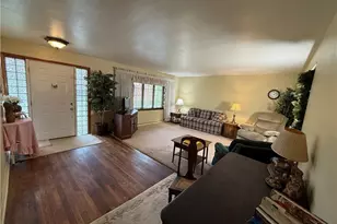 15706 Maple Dr, East Liverpool, OH 43920 - Photo 9