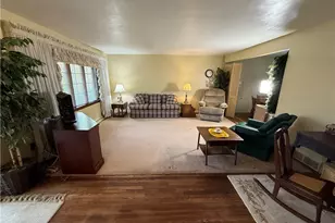 15706 Maple Dr, East Liverpool, OH 43920 - Photo 11