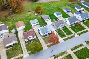 29800 Robert St, Wickliffe, OH 44092 - Photo 23