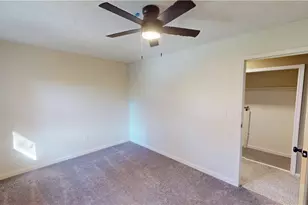 3273 S Jasmine Ave, Akron, OH 44319 - Photo 15