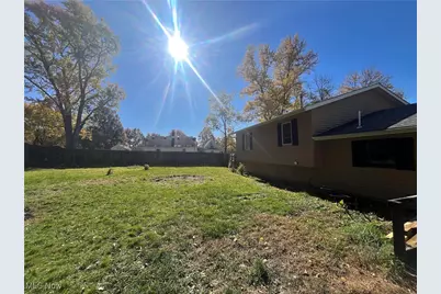 3273 S Jasmine Avenue, Akron, OH 44319 - Photo 5