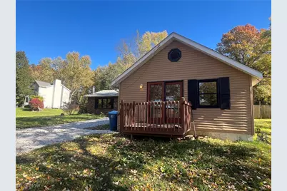 3273 S Jasmine Avenue, Akron, OH 44319 - Photo 3