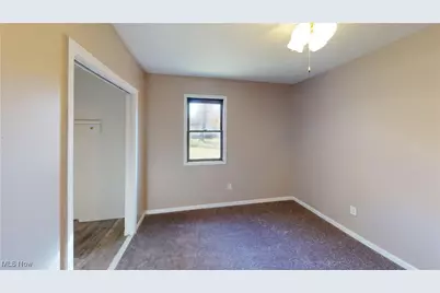 3273 S Jasmine Avenue, Akron, OH 44319 - Photo 21