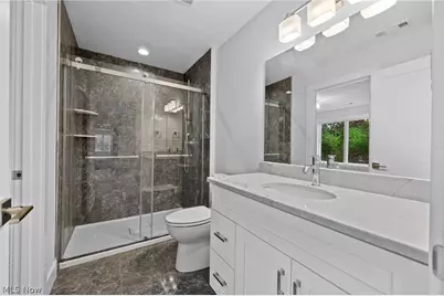 26117 N Woodland Road, Beachwood, OH 44122 - Photo 35