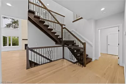 26117 N Woodland Road, Beachwood, OH 44122 - Photo 9
