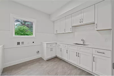 26117 N Woodland Road, Beachwood, OH 44122 - Photo 47