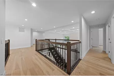26117 N Woodland Road, Beachwood, OH 44122 - Photo 45