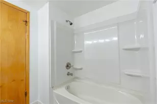 1227 33rd St NE, Canton, OH 44714 - Photo 23