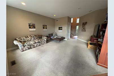 67406 Natures Way, St Clairsville, OH 43950 - Photo 9