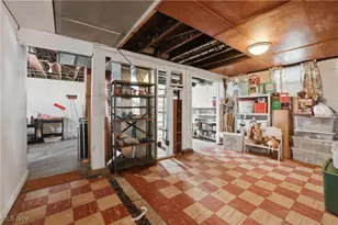 1282 Kellogg Ave, Akron, OH 44314 - Photo 21