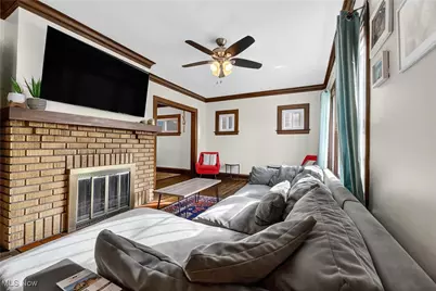 2263 Warren Road, Oakwood, OH 44107 - Photo 5