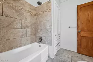 2263 Warren Rd, Oakwood, OH 44107 - Photo 23