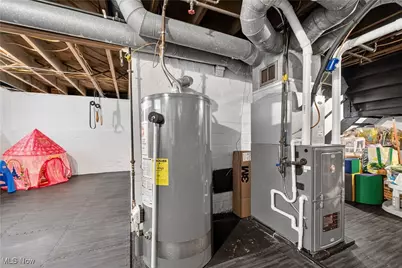 2263 Warren Road, Oakwood, OH 44107 - Photo 33