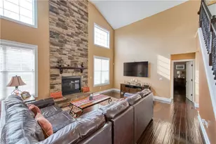 3082 Willowbrook Dr, Aurora, OH 44202 - Photo 5