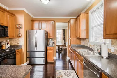 3082 Willowbrook Drive, Aurora, OH 44202 - Photo 9