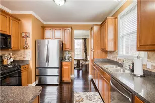 3082 Willowbrook Dr, Aurora, OH 44202 - Photo 9