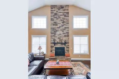 3082 Willowbrook Drive, Aurora, OH 44202 - Photo 3