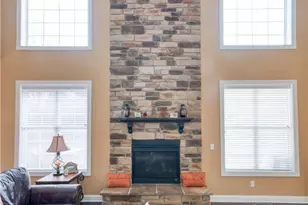 3082 Willowbrook Dr, Aurora, OH 44202 - Photo 3