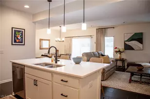 1362 Maple Grove Ln, Uniontown, OH 44685 - Photo 3