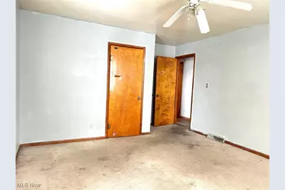 2650 Cleveland Avenue, Steubenville, OH 43952 - Photo 37