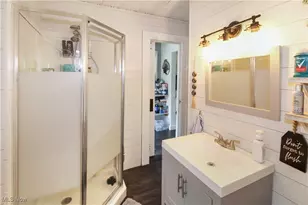 424 Monroe St, Port Clinton, OH 43452 - Photo 13