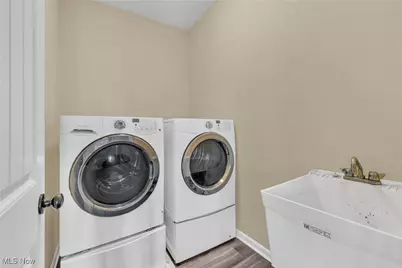 1482 Barrymore Lane, Wadsworth, OH 44281 - Photo 11