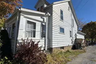 378 W 35th St, Ashtabula, OH 44004 - Photo 3