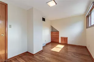 306 E 323rd St, Willowick, OH 44095 - Photo 17