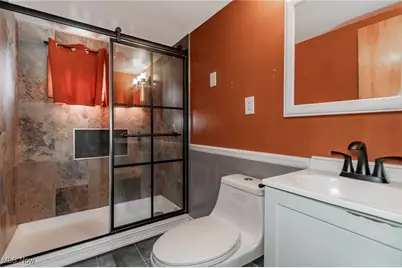 306 E 323rd Street, Willowick, OH 44095 - Photo 33