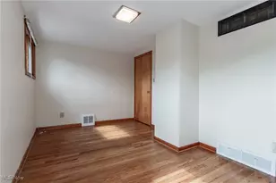 306 E 323rd St, Willowick, OH 44095 - Photo 19