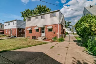 306 E 323rd St, Willowick, OH 44095 - Photo 37