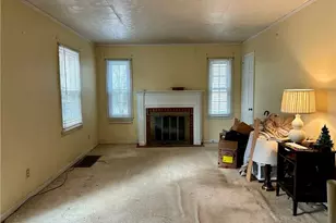 163 Tudor Ave, Akron, OH 44312 - Photo 3