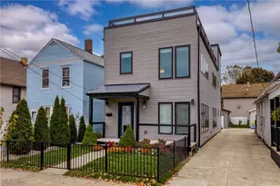 1961 W 47th St, Loveland, OH 44102 - Photo 9