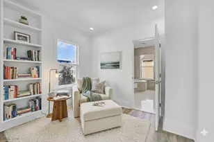 2525 Thurman Ave, Loveland, OH 44113 - Photo 19