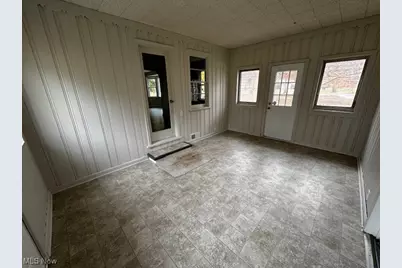 10488 Dewhurst Road, Elyria, OH 44035 - Photo 7