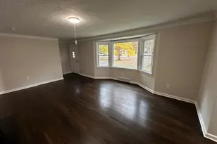 10488 Dewhurst Rd, Elyria, OH 44035 - Photo 9