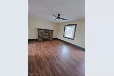 103 E Boston Avenue, Youngstown, OH 44507 - Photo 3