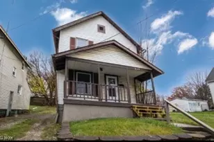 975 W Wilbeth Rd, Akron, OH 44314 - Photo 1