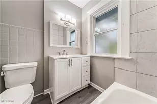 1559 Lauderdale Ave, Oakwood, OH 44107 - Photo 19