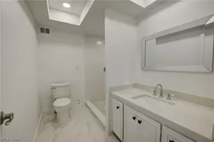 2 Bratenahl Pl, Bratenahl, OH 44108 - Photo 23