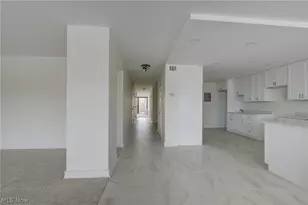 2 Bratenahl Pl, Bratenahl, OH 44108 - Photo 11