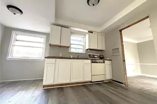 16109 Delrey Ave, Loveland, OH 44128 - Photo 5