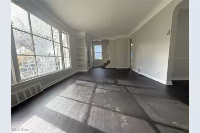 16109 Delrey Avenue, Loveland, OH 44128 - Photo 3