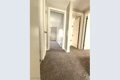 16109 Delrey Avenue, Loveland, OH 44128 - Photo 19