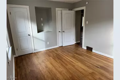 1574 East Avenue, Akron, OH 44314 - Photo 11